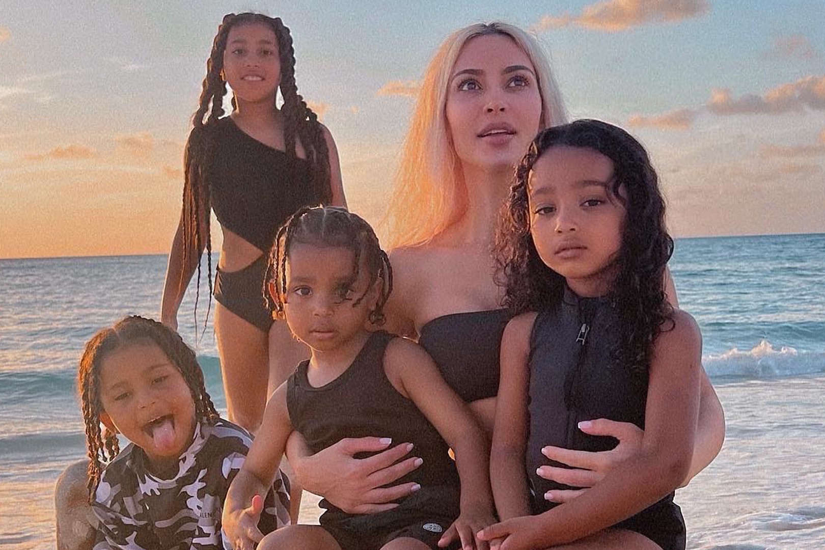 Kim Kardashian habla de “lo duro” que es ser madre de 4 hijos