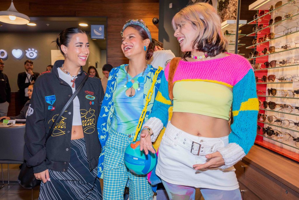 Laura Iturrieta, Javiera Mieres y Paloma Ríos.