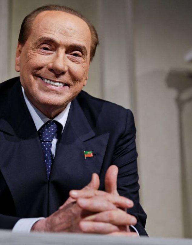 Berlusconi encargó una tumba inspirada en Tutankamón