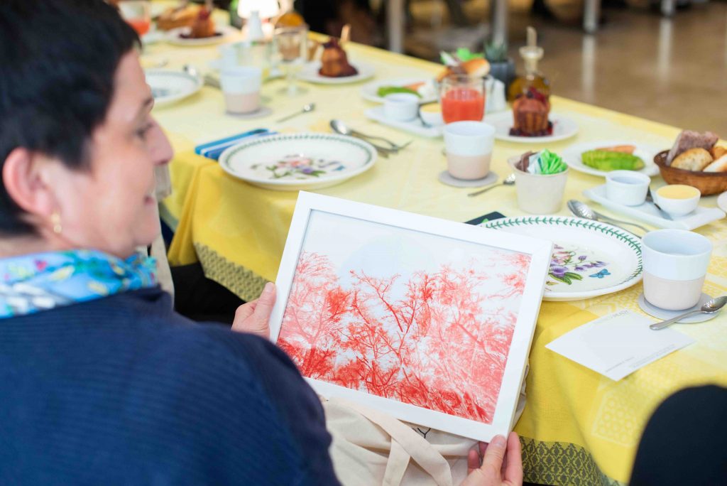 Red Sky, la impresión glicée del artista Rodrigo Zamora.