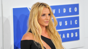 Britney Spears anuncia su regreso a la música junto a Will.i.am