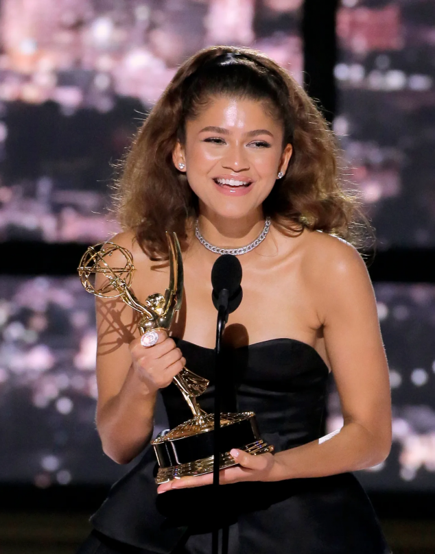 Huelga de actores y guionistas obliga a posponer ceremonia de Premios Emmy hasta 2024