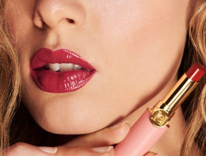 Herrera Beauty presenta su nueva barra de labios Good Girl Maxi Glaze