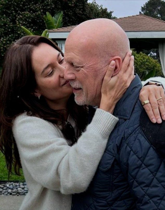 Esposa de Bruce Willis reconoce lo difícil que es llevar su trastorno