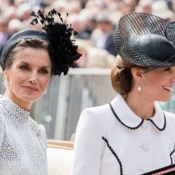 Letizia cumple 54 años: 13 looks que encantaron al mundo (y unos que no tanto)