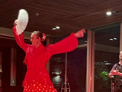 Noche de tapas y flamenco en Renaissance Santiago Hotel