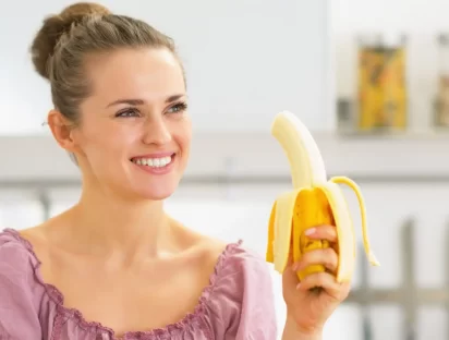 Los beneficios del plátano para el alivio abdominal y para bajar el estrés