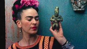 Frida Kahlo versión inmersiva llega a Espacio Riesco