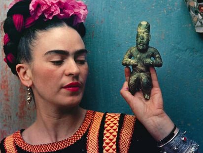 Frida Kahlo versión inmersiva llega a Espacio Riesco