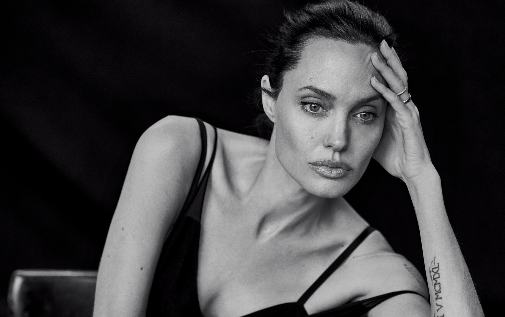 Angelina Jolie se desquita con Hollywood: “Hoy no sería actriz”
