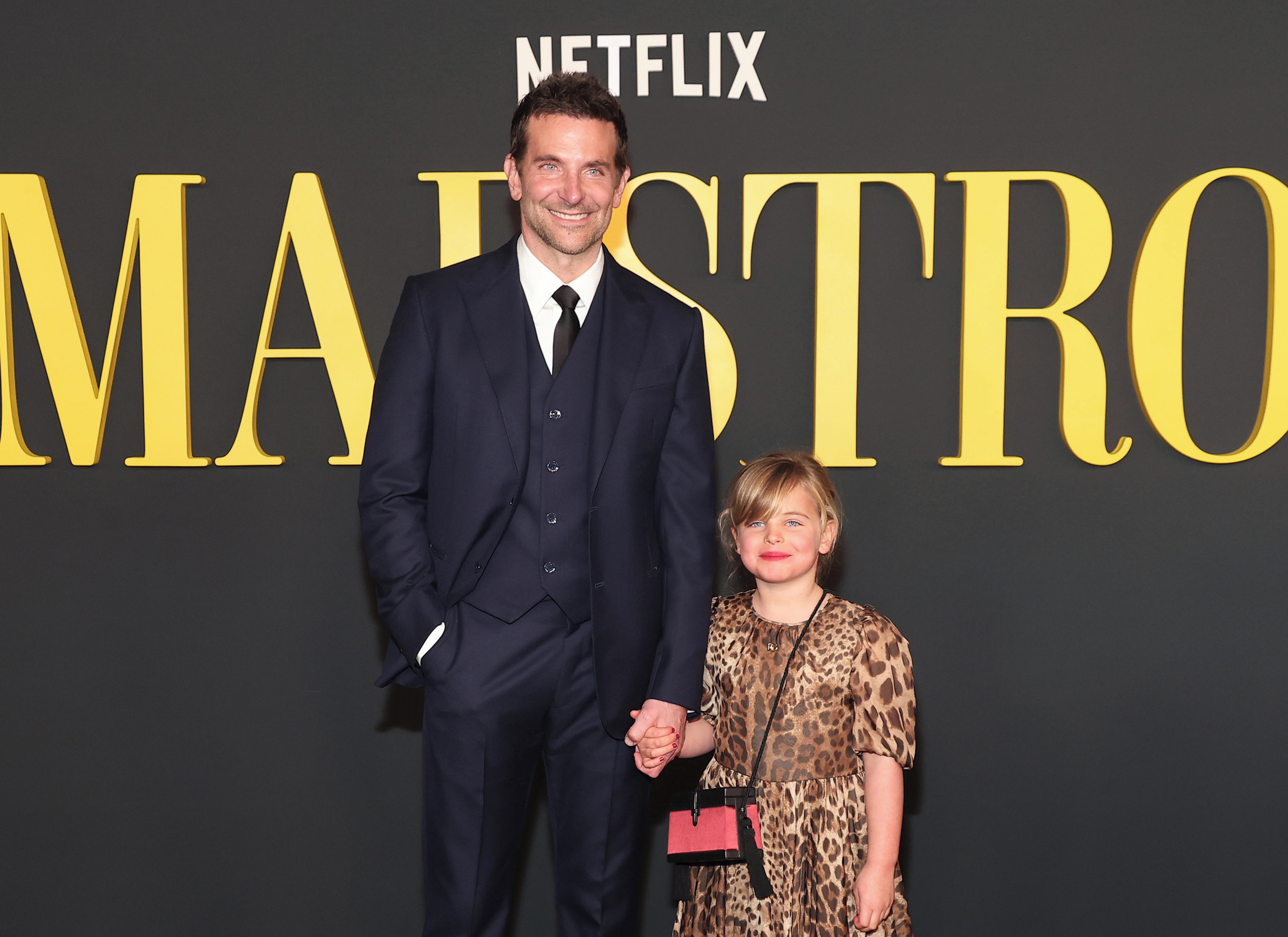 Hija de Bradley Cooper protagoniza su primera red carpet como actriz a los 6 años