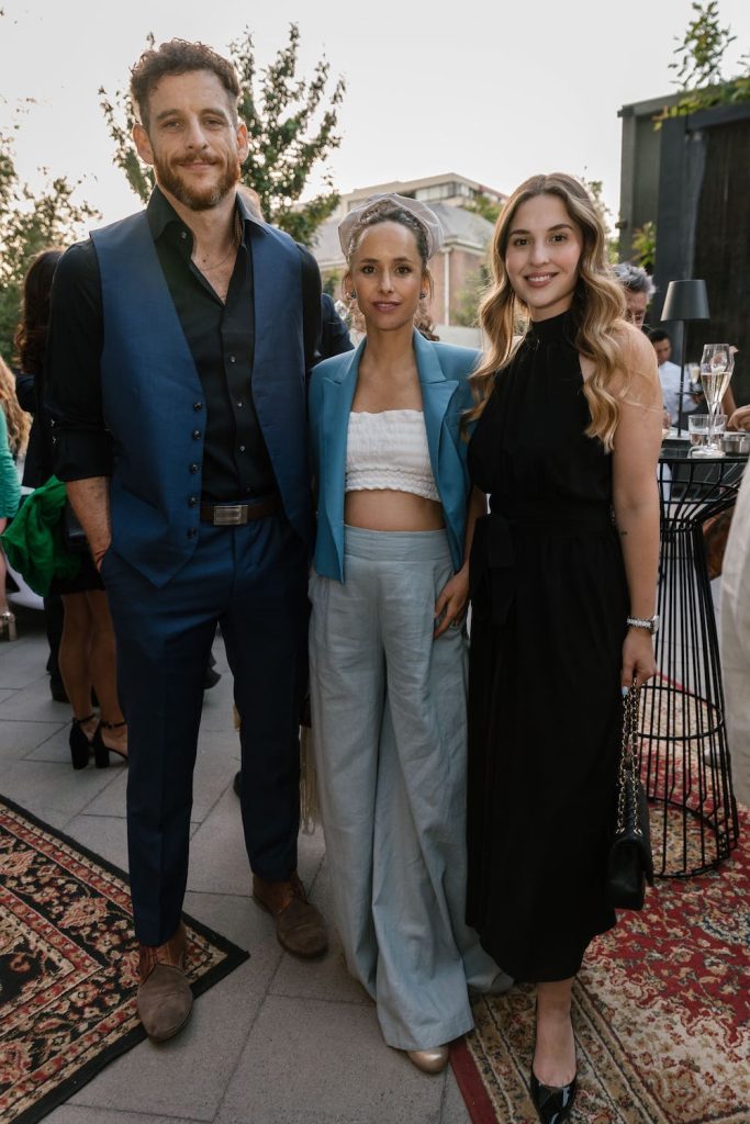 Eyal Meyer, Juanita Ringeling y Belén Soto. 