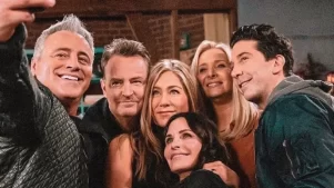 ¿Por qué el elenco de “Friends” no estuvo en el homenaje a Matthew Perry en los Emmys?