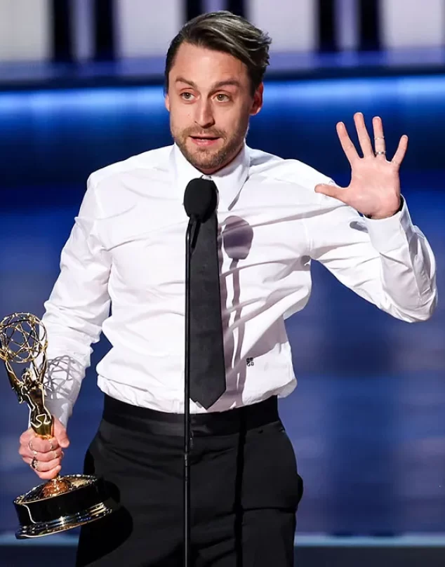 Kieran Culkin, hermano de Macaulay, se vuelve a robar el show en los Emmy