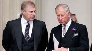 ¿Puede el rey Carlos III quitarle los títulos reales al príncipe Andrés en medio del drama con Epstein?