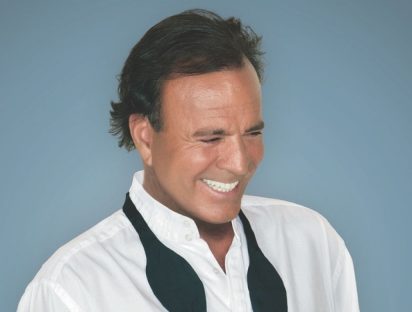 Julio Iglesias contará su vida en una docuserie para Netflix