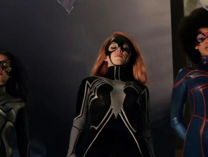 Sydney Sweeney y Dakota Johnson quieren salvar a Marvel con “Madame Web”