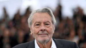 72 armas en casa: El drama que envuelve al actor Alain Delon