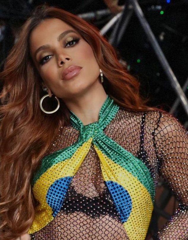 ¿Quién es Anitta? La artista brasileña más popular del mundo que vendrá a Viña 2024