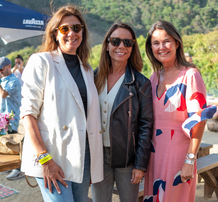 Pilar Comandari, Catalina Comandari y Pilar Larraín.