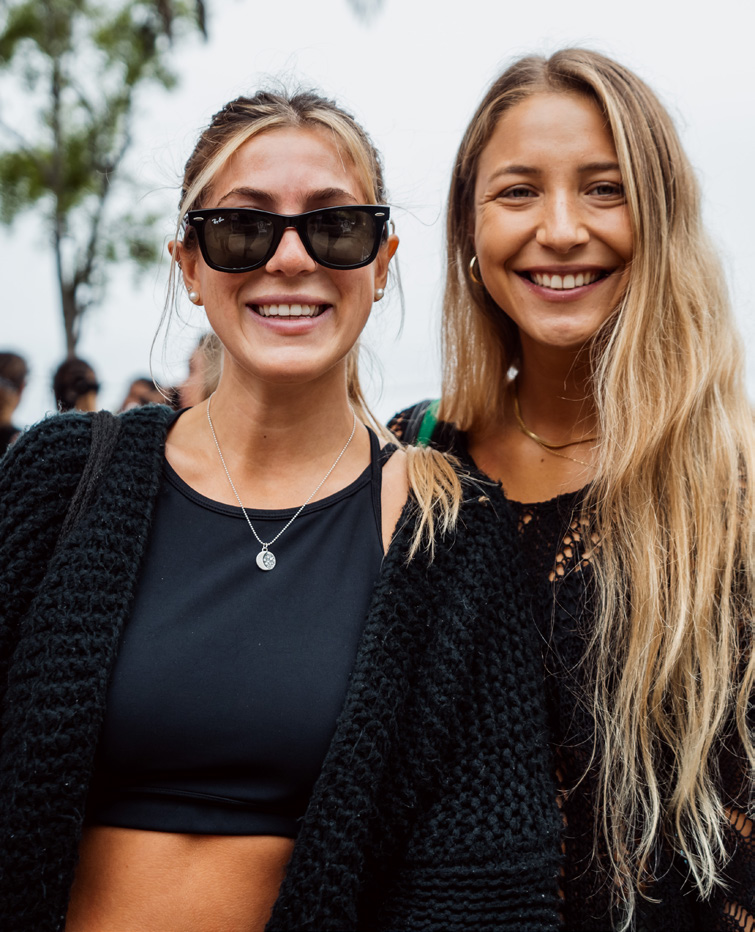 Rafaela Velasco y Valeria Goia.