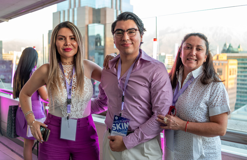 Betty Araya, Michael Soto  y Marcela Camus. 