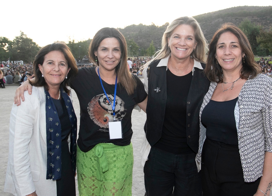 Isabel Margarita Mandiola, Savka Pollak, Juanita Mir y Lorena Oviedo. 
