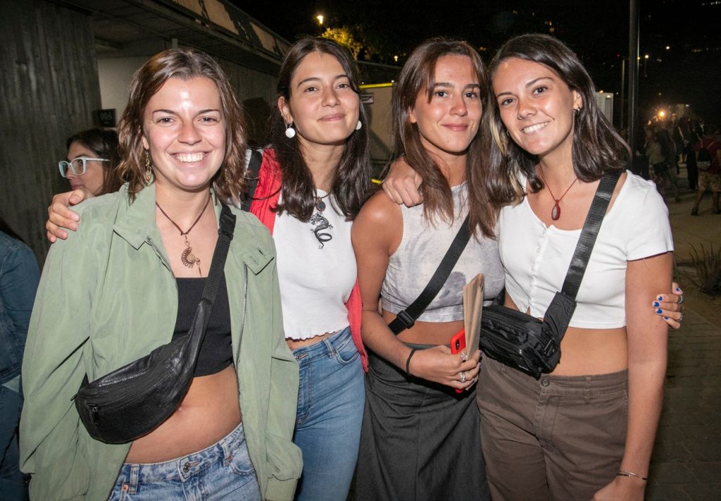 María Ignacia Errázuriz, Catalina Castro, Gracia SSchmidt y Emilia Santamaría. 