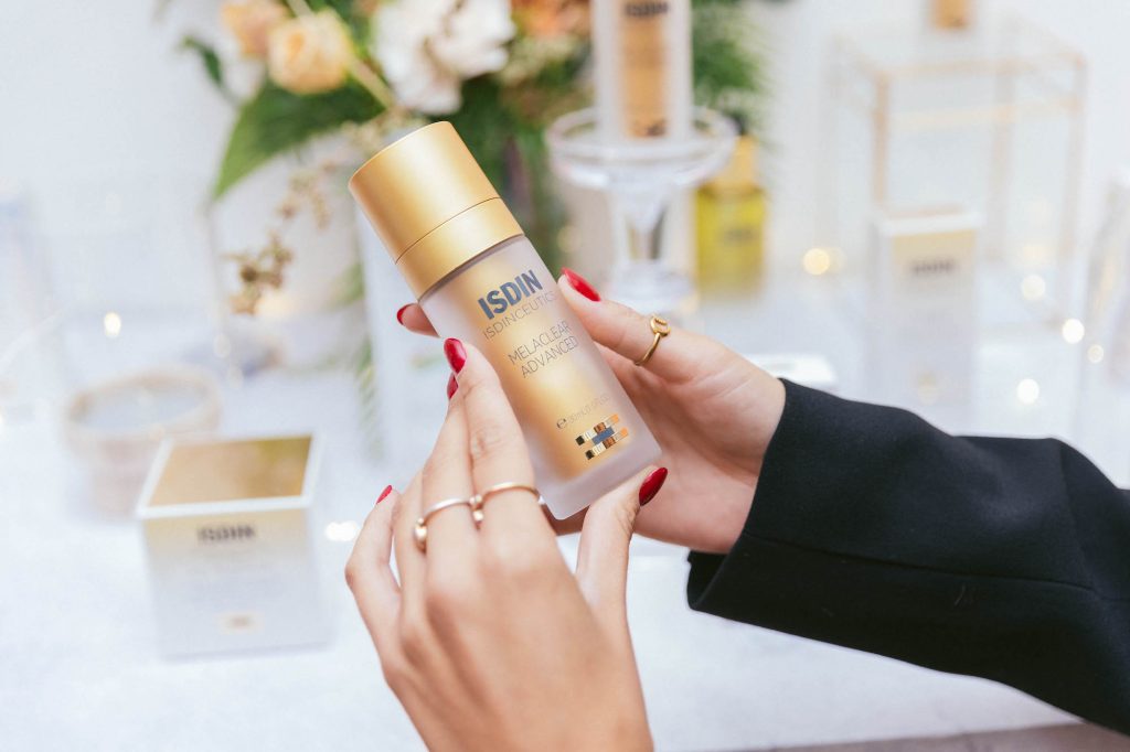 ISDINCEUTICS Melaclear Advanced.