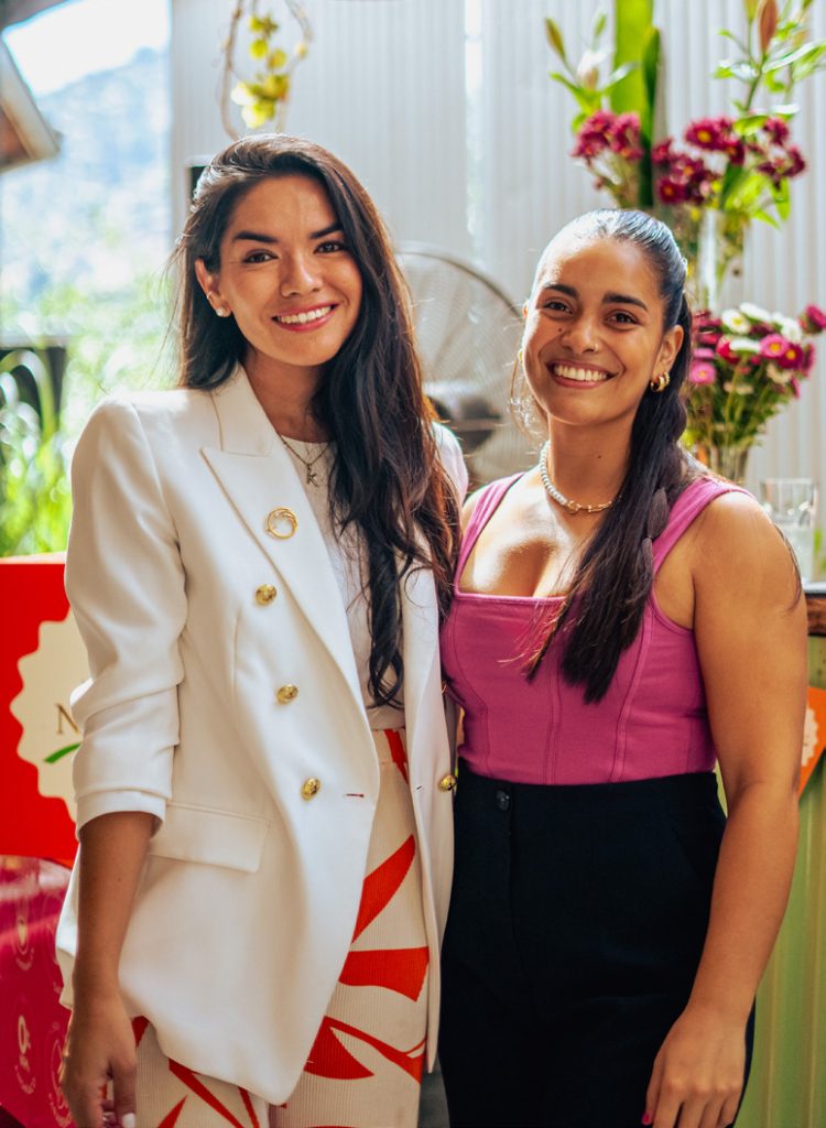 Katherin Larenas y Trinidad Ramírez.