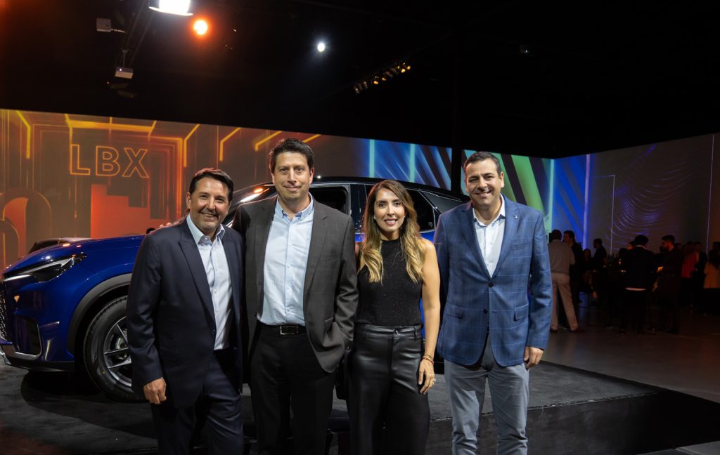 Klaus Rudloff, Rodrigo Sapunar, María de los Ángeles González y Ricardo Zaror, de Lexus Bruno Fritsch.