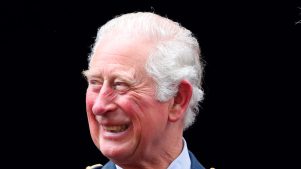 La polémica por el primer retrato oficial del rey Carlos III