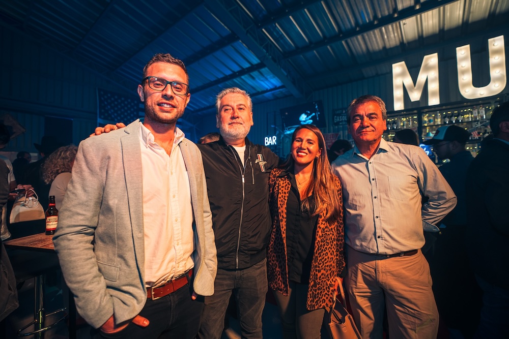 Joaquín Muñoz, Mauricio Caldames, Francisca Catalán y Carlos Catalán.
