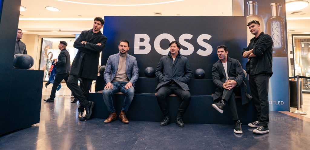 CRISTIÁN CANALES, MAURICIO PINILLA, JAIME VALDÉS,
MARCELO SALAS Y RANTY VERDUGO.