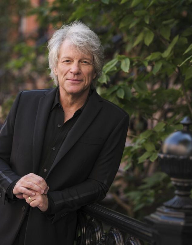 “Sigo en terapia vocal, pero…”: Jon Bon Jovi habla del crítico estado de su voz