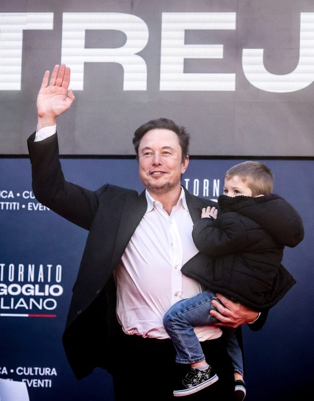 La razón científica por la que Elon Musk decidió tener 12 hijos