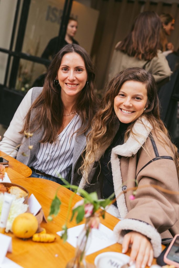 Paula Acuña y Concepción Allamand