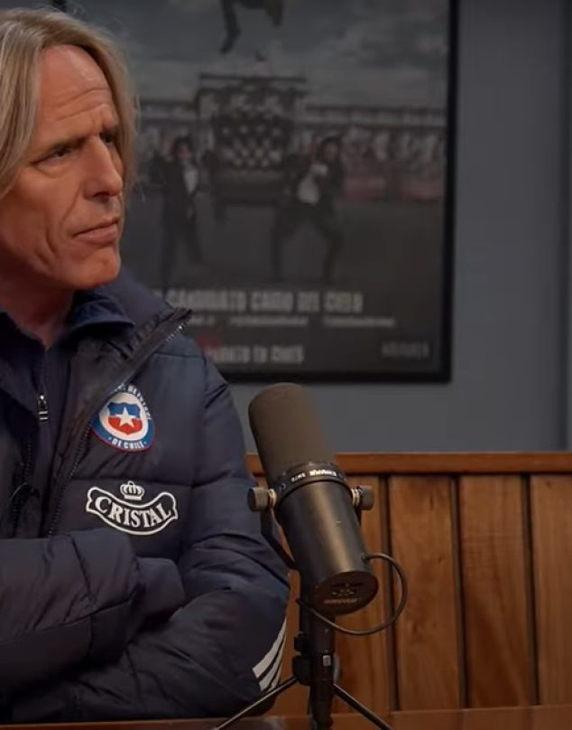 Stefan Kramer se luce en redes sociales con imitación de Ricardo Gareca