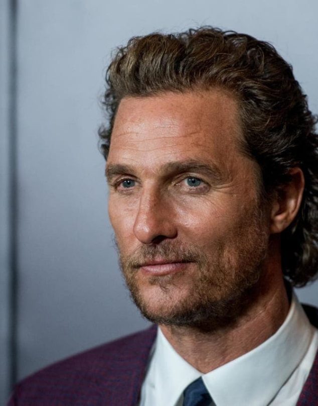 Matthew McConaughey sufre picadura de abeja y muestra cómo le quedó su cara