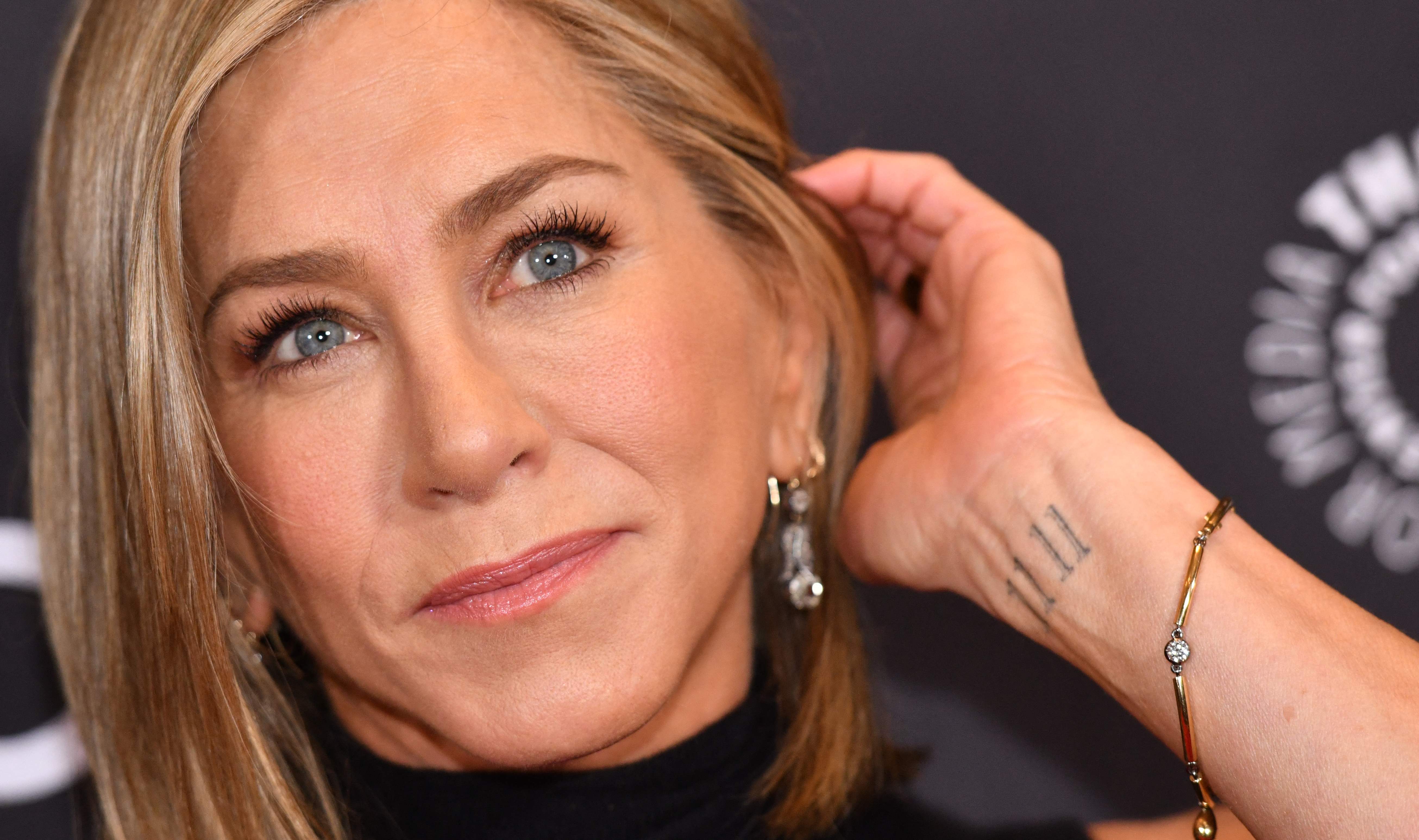 Jennifer Aniston defiende a las mujeres sin hijos y se lanza contra aliado de Trump