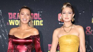 Blake Lively y Gigi Hadid coordinan looks en estreno de “Deadpool y Wolverine”