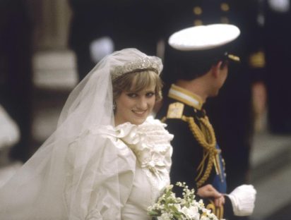 Aniversario de la boda de Carlos y Diana: repaso a los looks de 1981