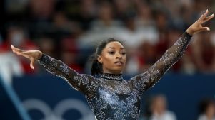 Simone Biles manda a callar a los haters que criticaron su pelo