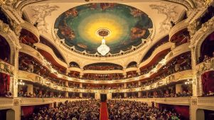 Ballet inspirado en María Antonieta llega al Teatro Municipal de Santiago