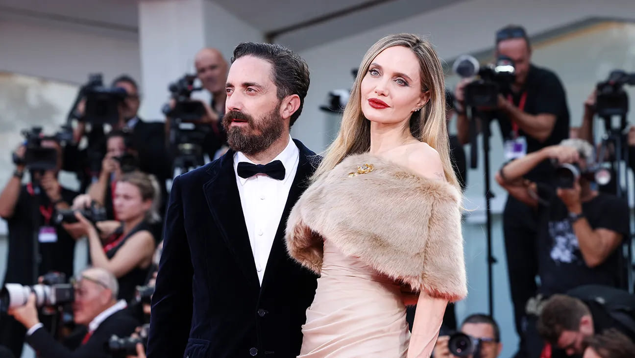 Angelina Jolie alaba a Pablo Larraín tras estreno de “Maria”