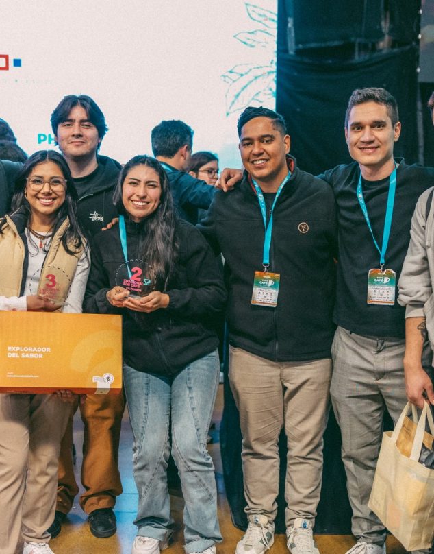 Mujeres de Blackdrop Coffee alcanzan el podio en Campeonato de Baristas y Filtrados en Chile