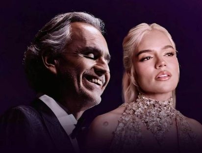 Karol G y Andrea Bocelli unieron sus voces en una nueva versión de “Vivo por ella”