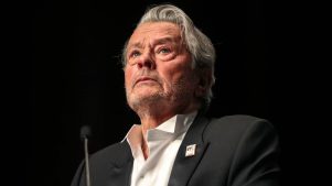 El último deseo de Alain Delon antes de morir que su familia se negó a cumplir