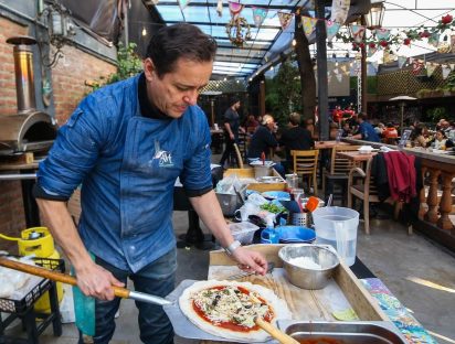 Cambió las teleseries por la masa madre: Este es el rico emprendimiento de Álvaro Morales