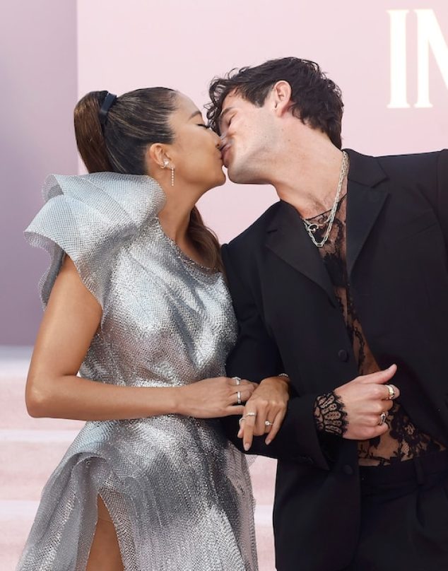 Estos dos actores de Emily in Paris están muy enamorados